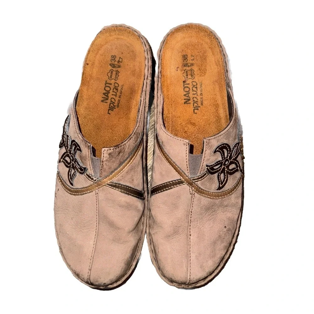 NAOT Mules Slip On Clogs Potato Shoes Leather Cork Footbed Women's 38 US 7-7.5
